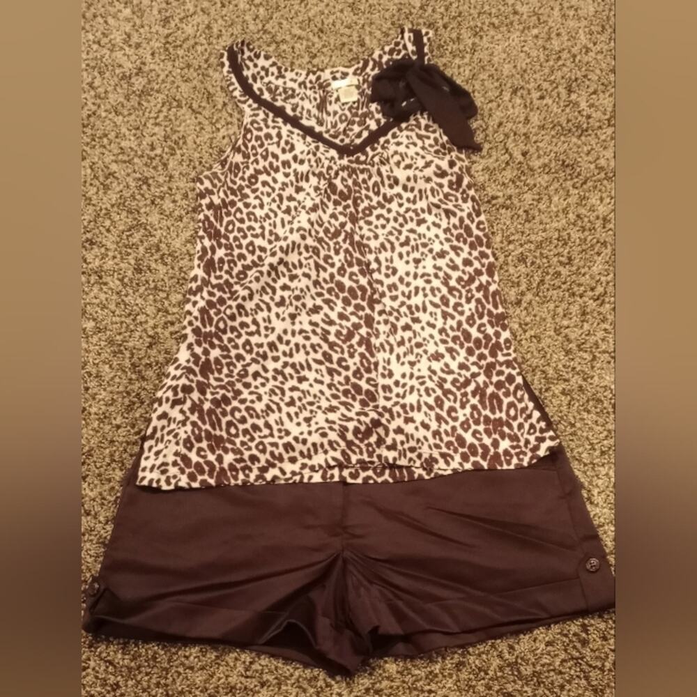 Y2K StudioY Dressy Brown/White Animal Print Tank Top & Solid Brown Shorts Large
